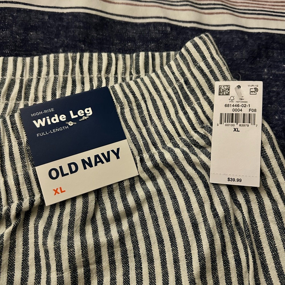 Old Navy Navy and White Striped Pants